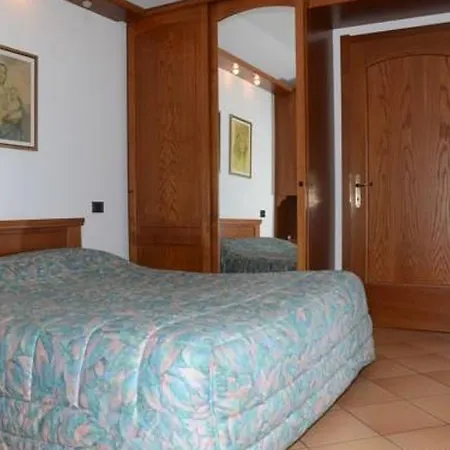 San Giovanni Sas Apartamento *